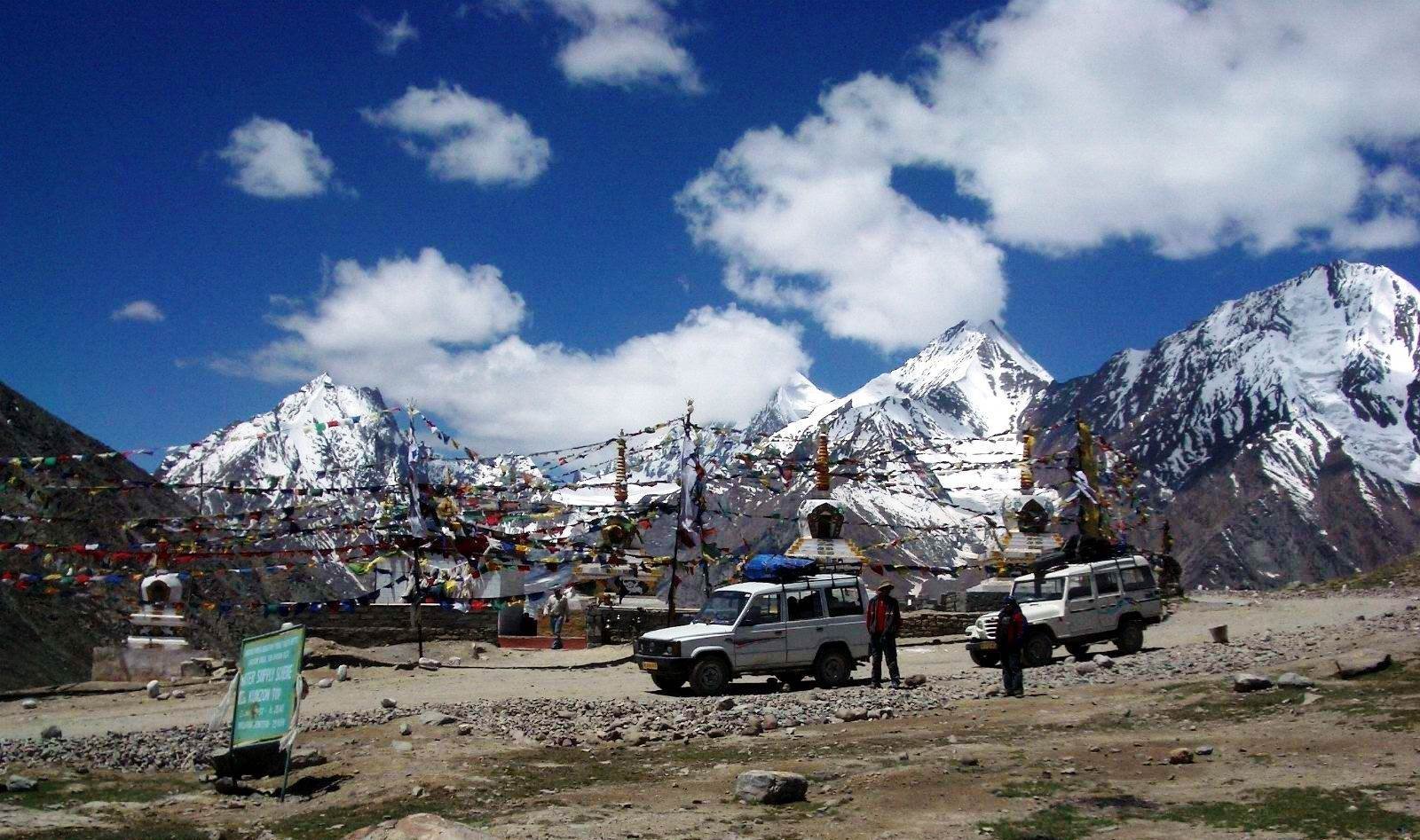 Kunzum Pass