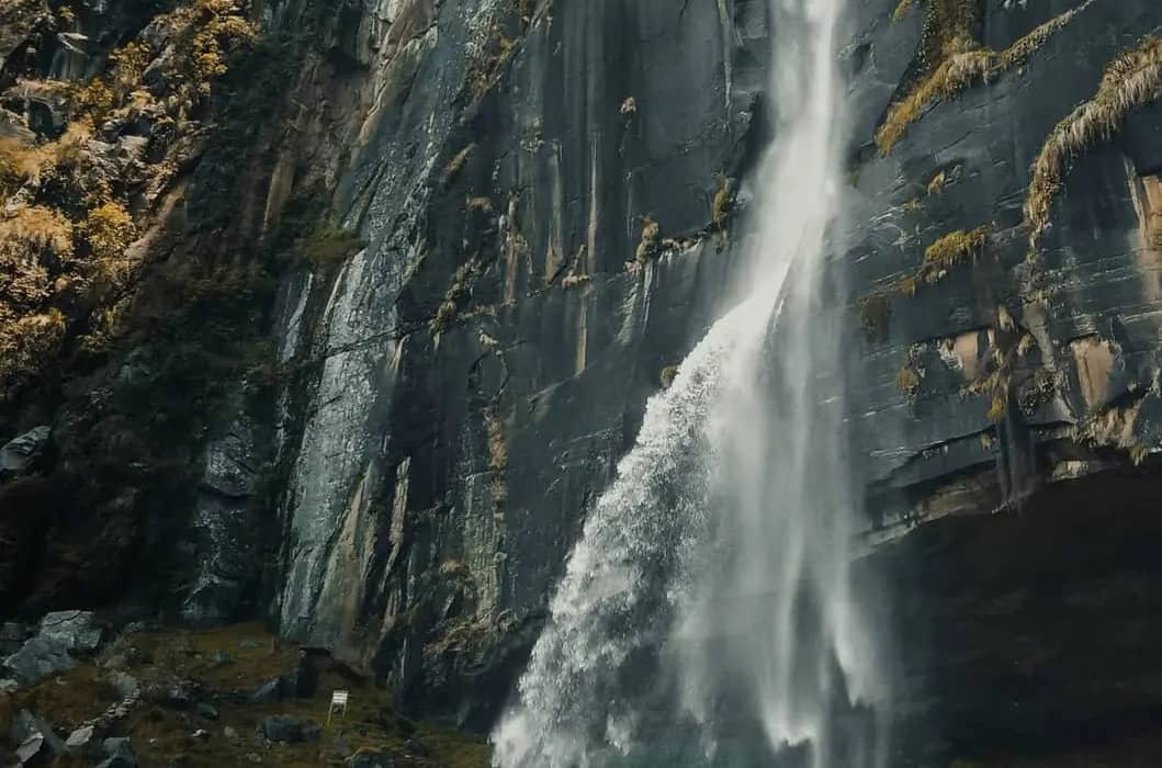 Jogini Waterfall in Manali